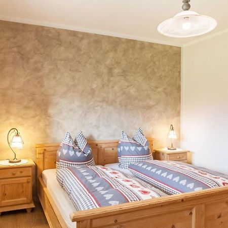 Ferienwohnung Waldruhe Гармиш-Партенкирхен Екстериор снимка