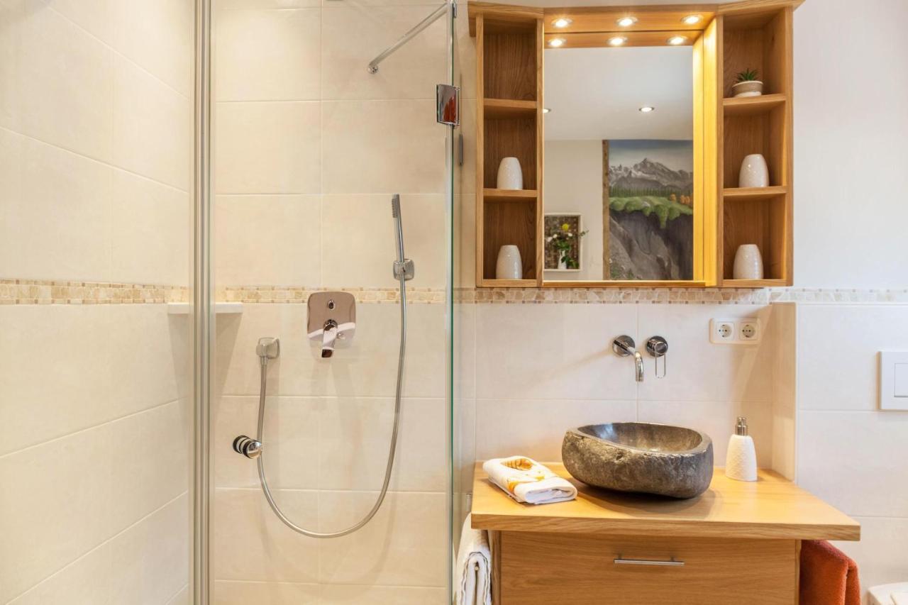 Ferienwohnung Waldruhe Гармиш-Партенкирхен Екстериор снимка